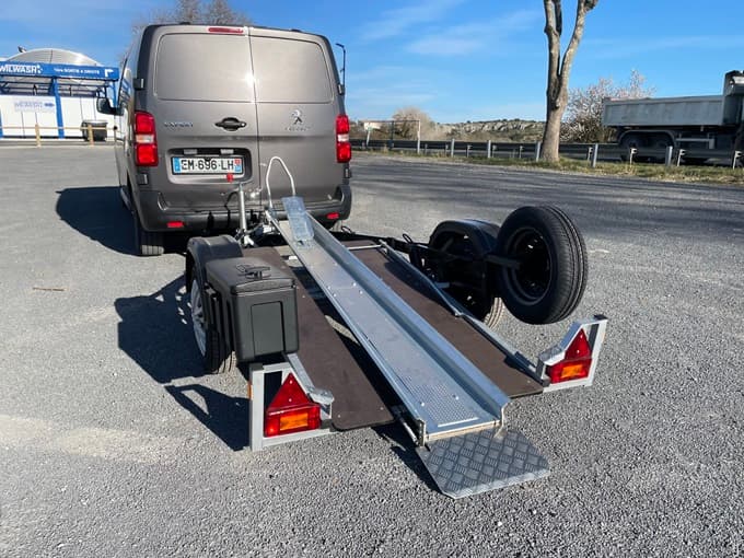 Motorradanhänger 2,50 m/600 kg Typ-Top