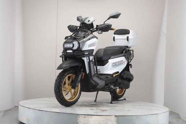 Vitacci Tank 200 Combat