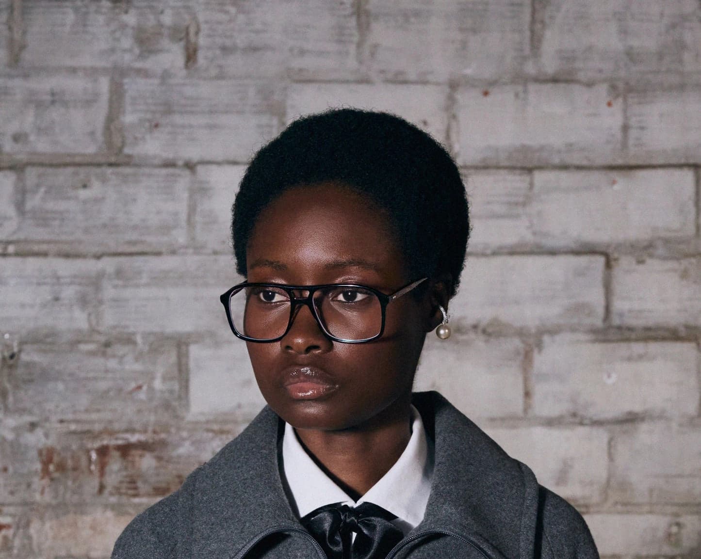 PETER AND MAY LITTLE EVA Black