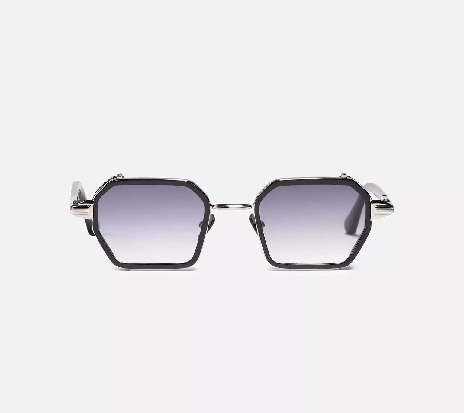 John Dalia Dennis C424