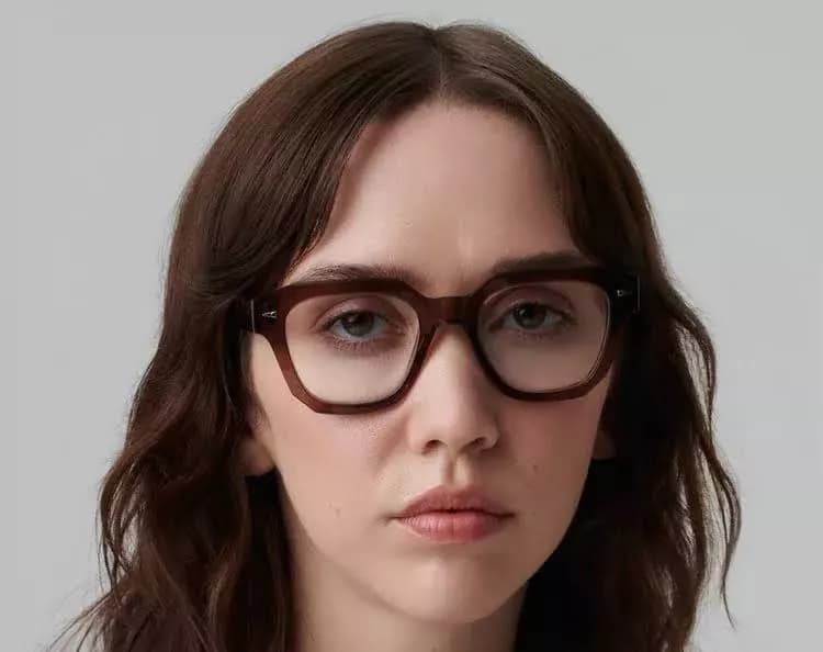 Ahlem Pont Mirabeau Brownlight