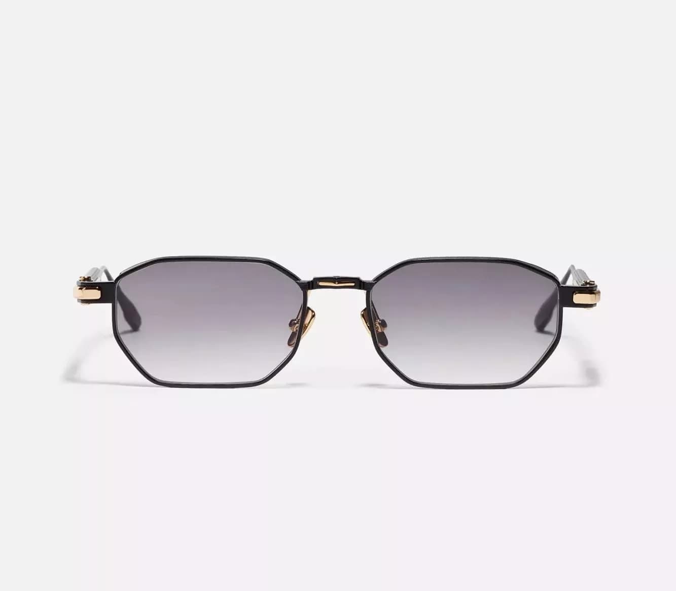 John Dalia Axel C301