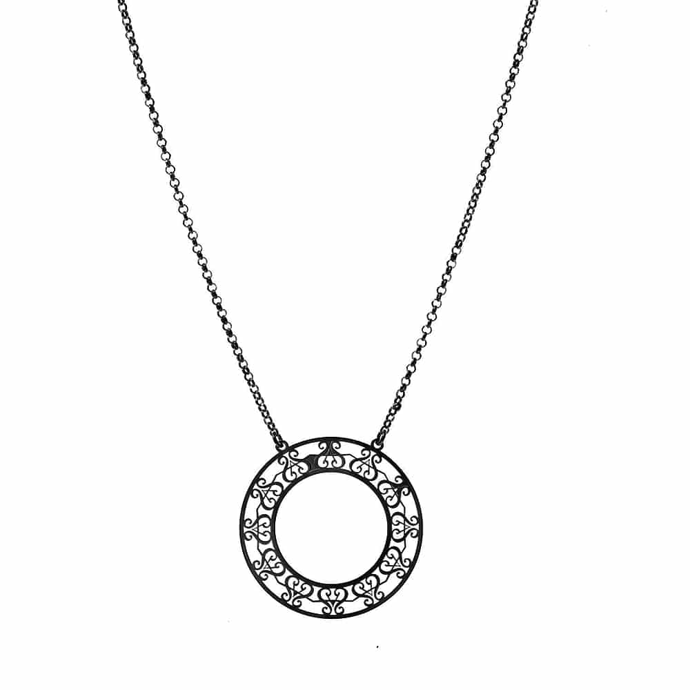 Collier argent grand cercle motif Orus noir