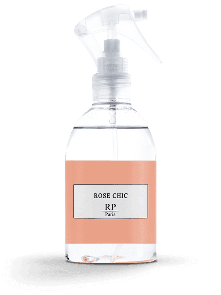 Rose Chic - Spray Textile Parfumé Signature, 250 ml, Fabrication Française, Fragrance Subtile