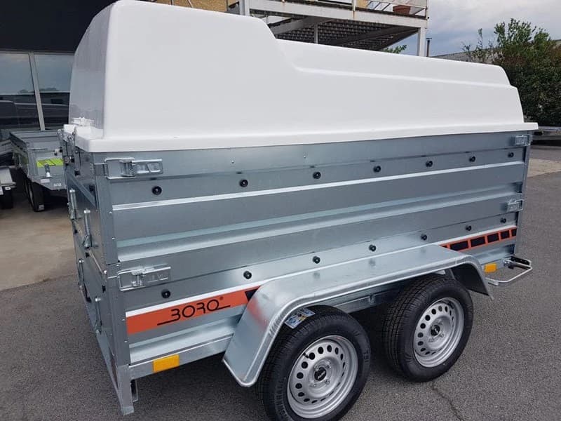 Reboque de bagagem Boro de 2 eixos e 750 kg: Conduza sem licença eletrónica.