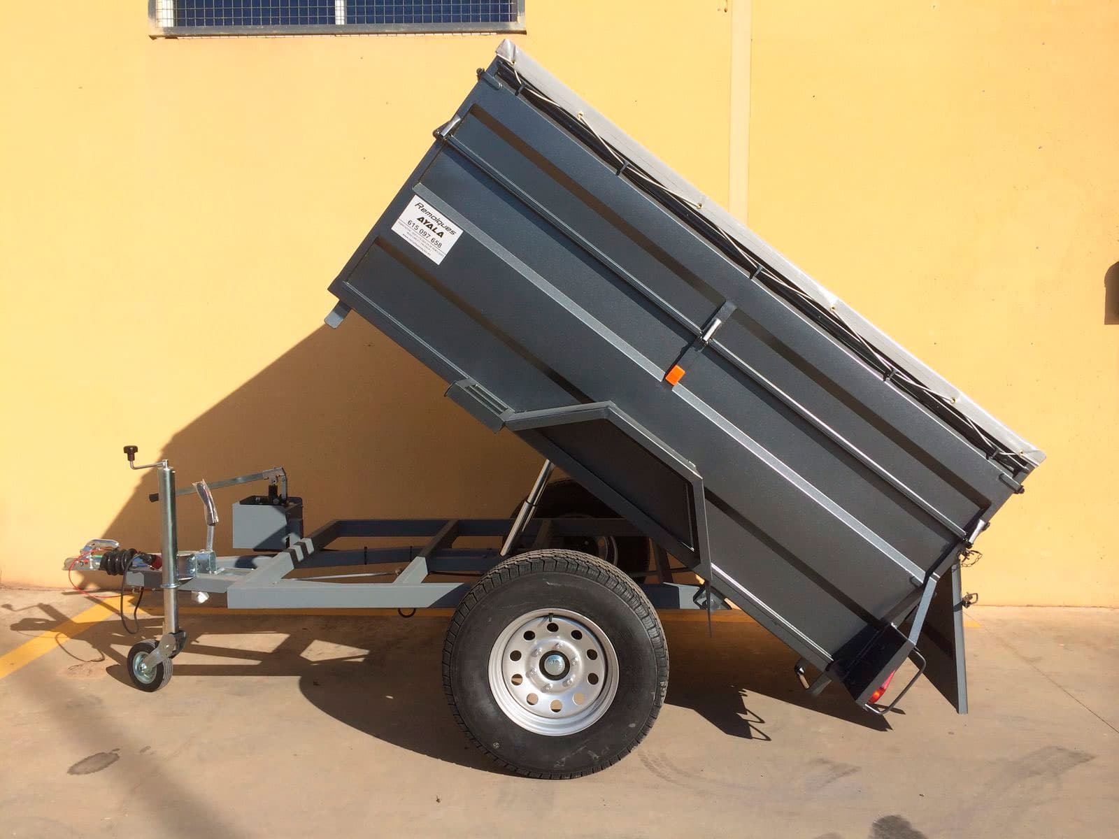 Reboque 4×4 Basculante Hidráulico + freno de inercia 2.000 x 1.300 x 600 + 350 - MMA 750 kg
