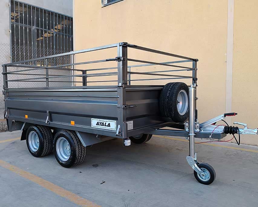 Reboque 2.500 x 1.800 x 400 Rodas por Baixo - MMA 750 kg