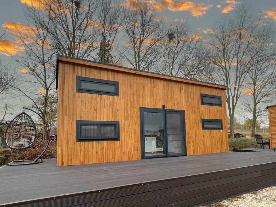 Casa Móvel Grande Família com Múltiplos Quartos