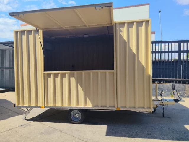 Reboque Contentor Modular / Food Truck e Quiosque Móvel