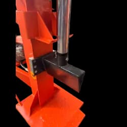 Fendeuse de bûches 22T LIDERFARM sur prise de force