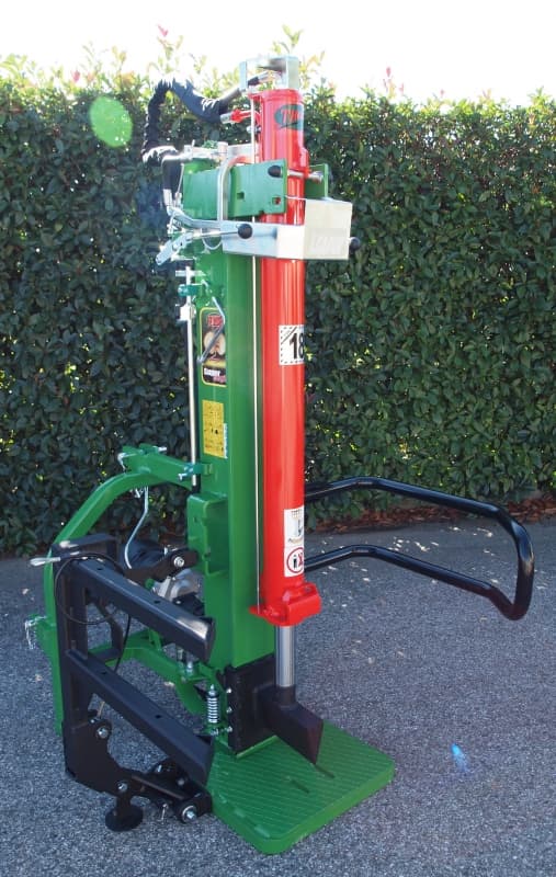 Thor Holzspalter Magik 18 Ton 400 Volt mit System-LEADER