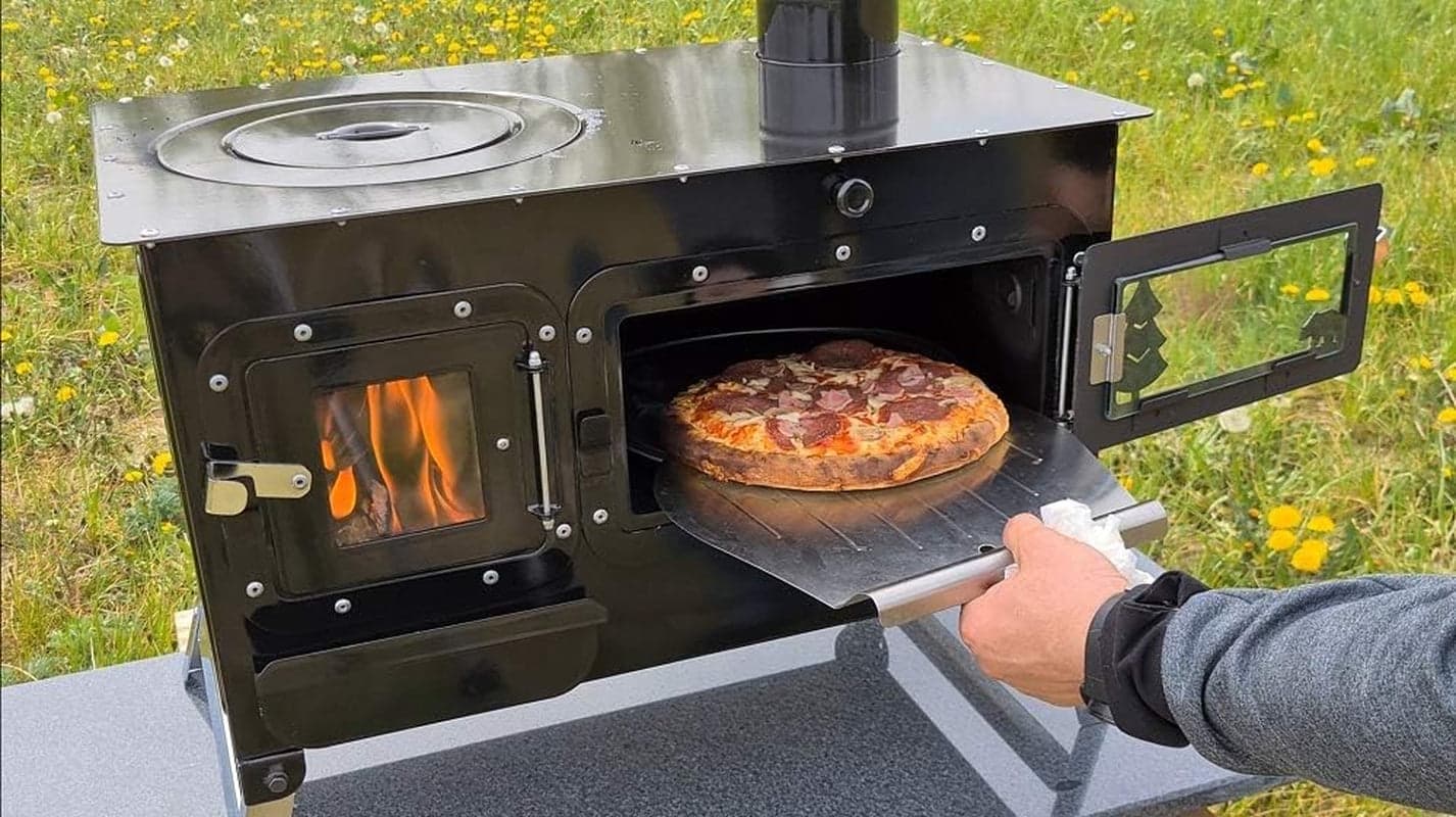 ECOfoxx „Rosalie“ Outdoor-Küchenherd – Mobiler Holzofen für Garten & Camping – Mit Backfach & Kochplatte – Kompakt & Transportabel – Robustes Emaille-