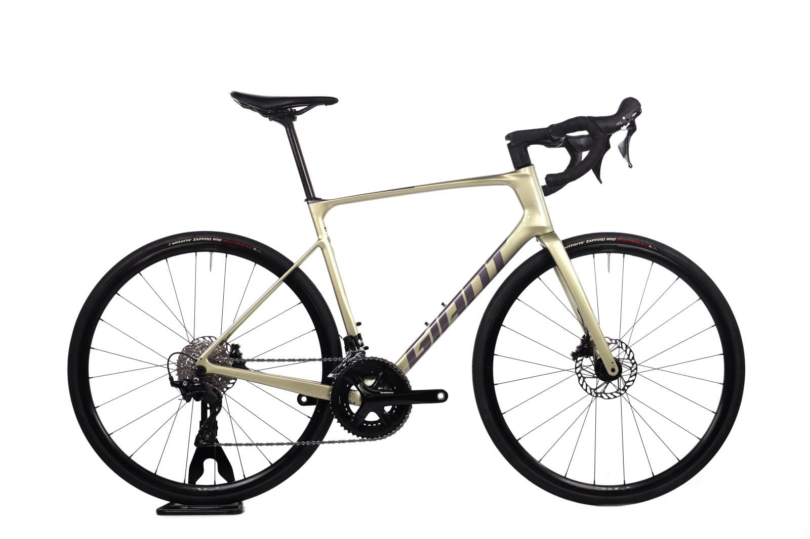 Giant Defy 2024 - L