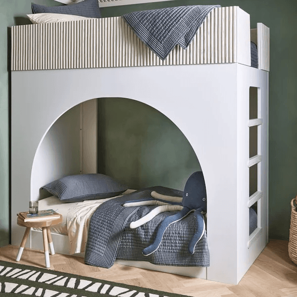 سرير أطفال بدورين بتصميم مودرن
