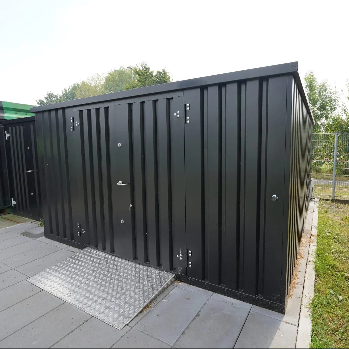 Großer Lagercontainer Standardmodell 6 x 4 m