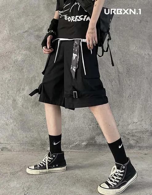 Harajuku Shorts - L