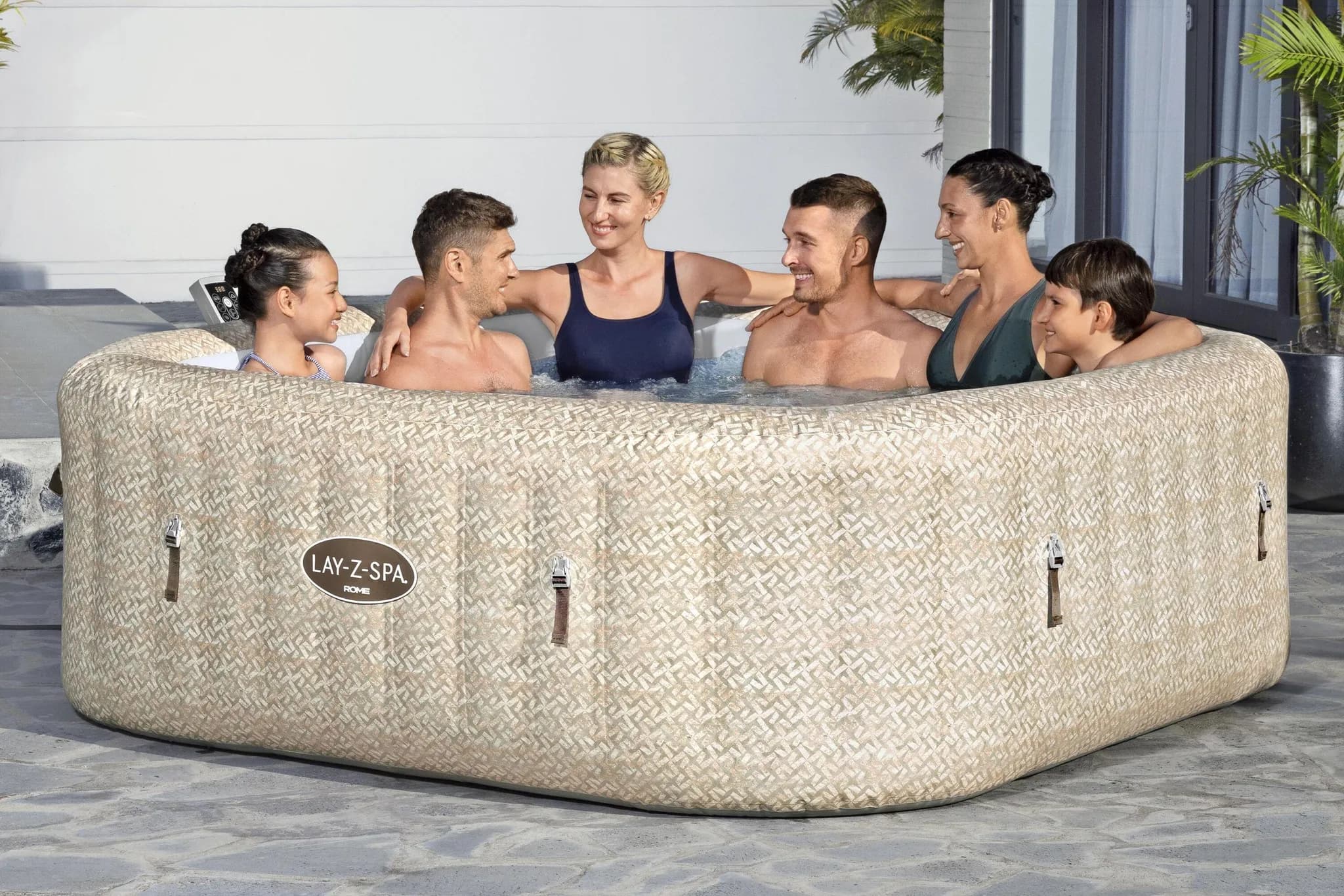 Bestway® LAY-Z-SPA® Energiespar-Whirlpool Rome AirJet™ mit App-Steuerung + integrierter UltraFit™ -Pumpeneinheit, für 7 Personen 201 x 201 x 71 cm, Sa