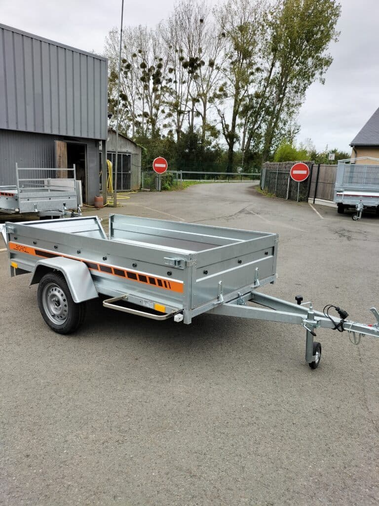 Remolque de carga BOG723 de 1 eje 233 x 132 cm – Chasis reforzado galvanizado en caliente, 500/750 kg