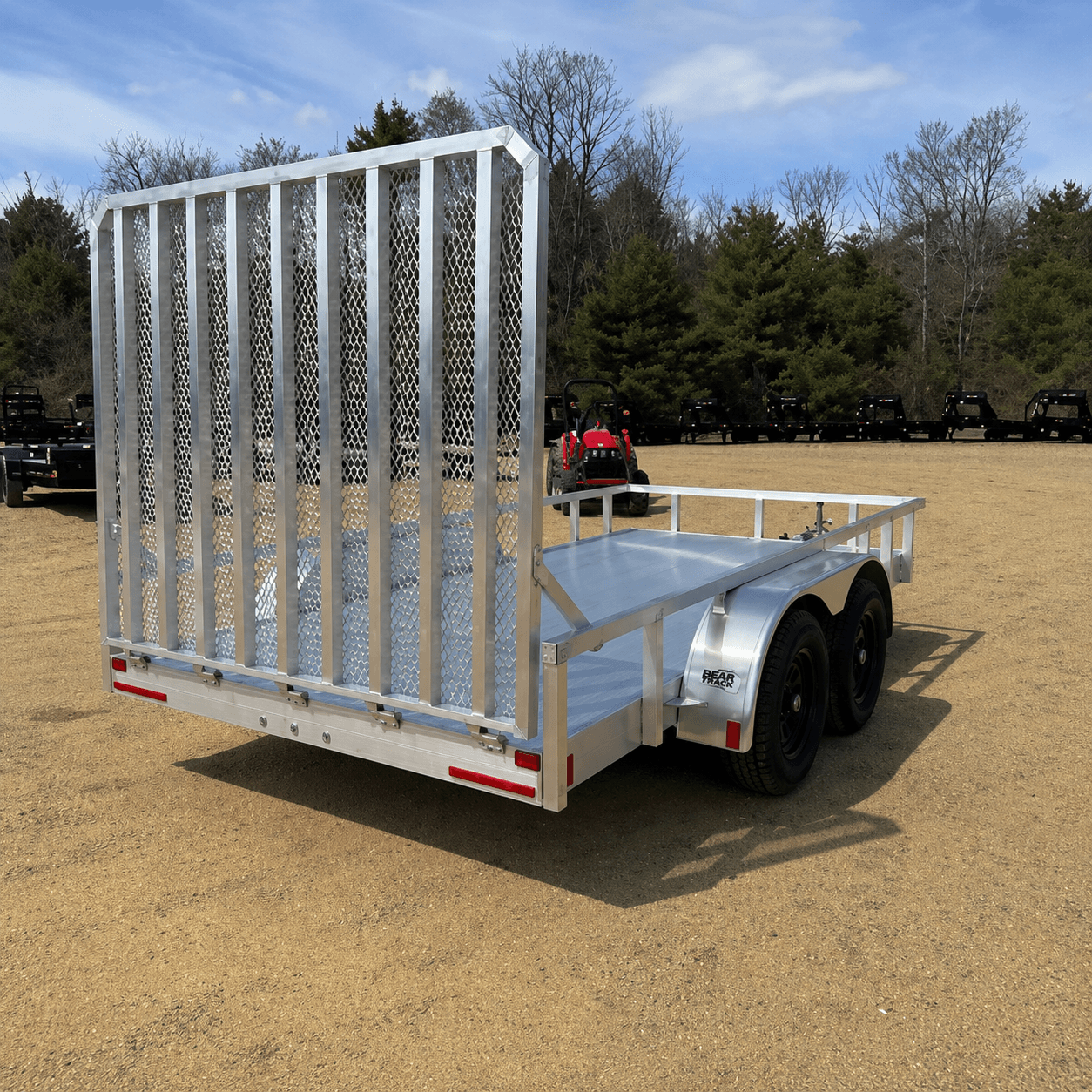 CargoPro Aluminium-Nutzanhänger 6,5 × 14 ft, 6K (modelo 2026), con Aluminium-Ladeboden y integrierter klappbarer Heckrampe