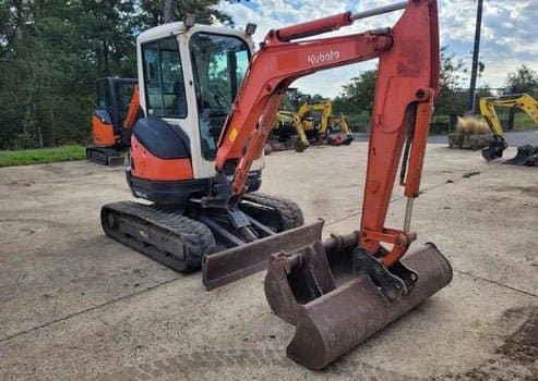 Kubota U25-3