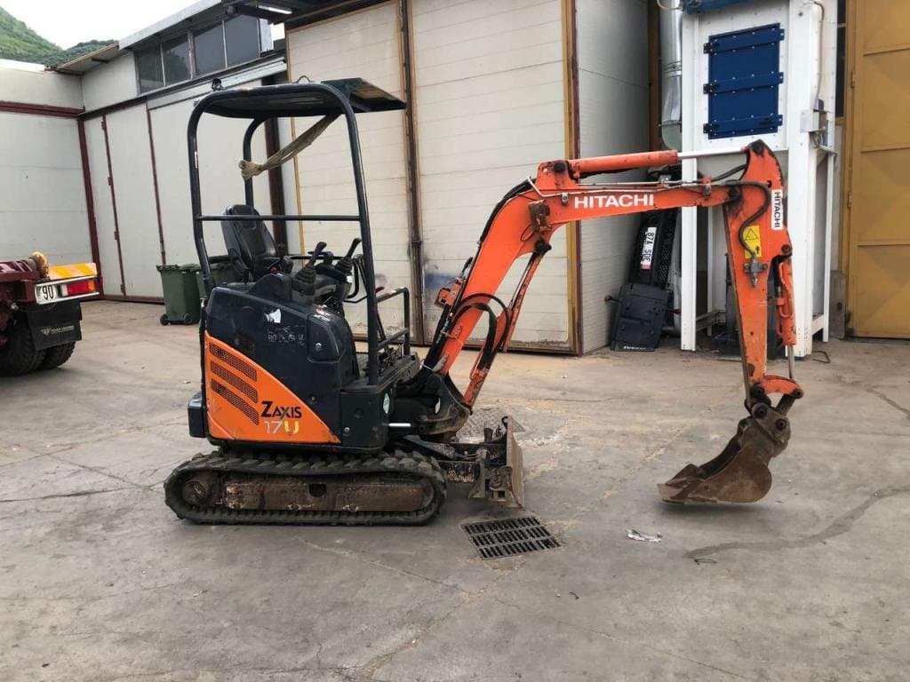 HITACHI ZX17U-2 YLR