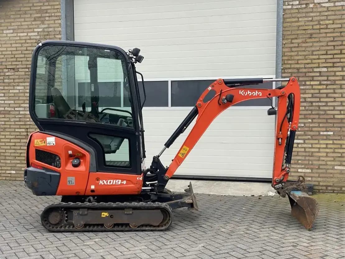 Kubota : KX019-4