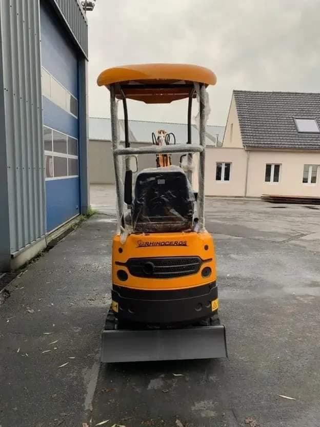 mini-pelle Rhinoceros  XN-10