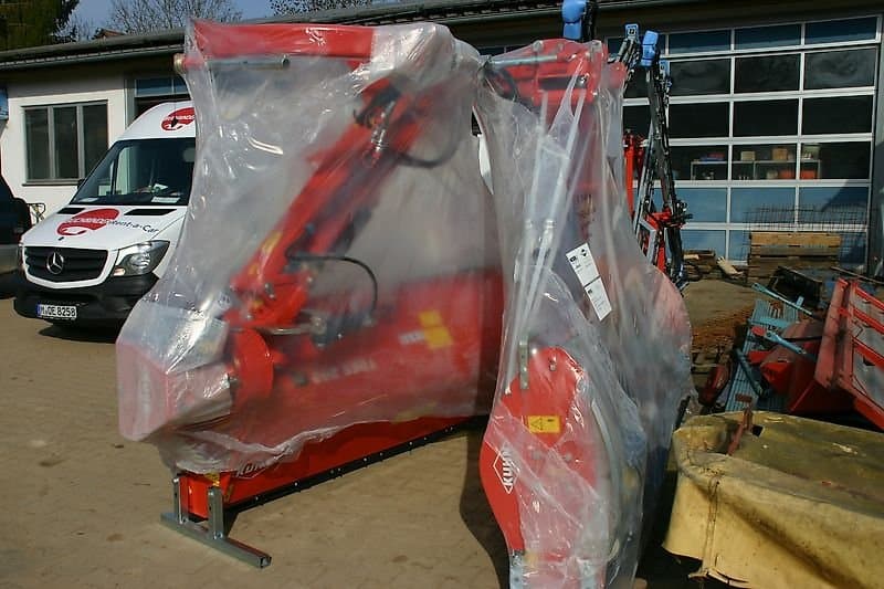 Kuhn TBES 262 – 2026