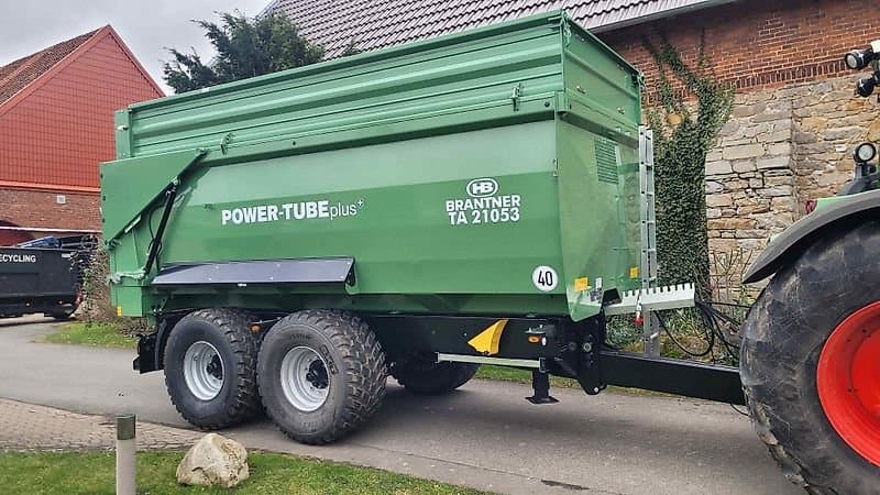 Brantner TA 20053 PowerTube mi 18 / 26m³ + 3 to K80 Anhängung = 21 to + abklappbare 600er Aufsatzwände + 560/60 R 22.5 NEU BKT 693 M 165 D + 2x Sichtf