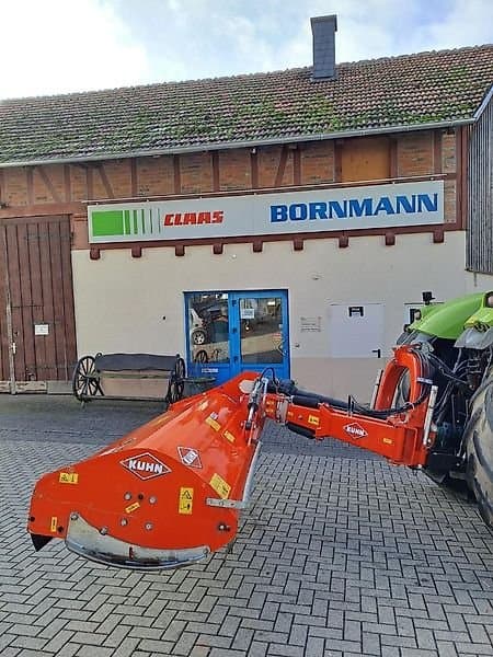 Kuhn TBES 262 - Top Zustand mit doppelseitiger Weitwinkelgelenkwelle