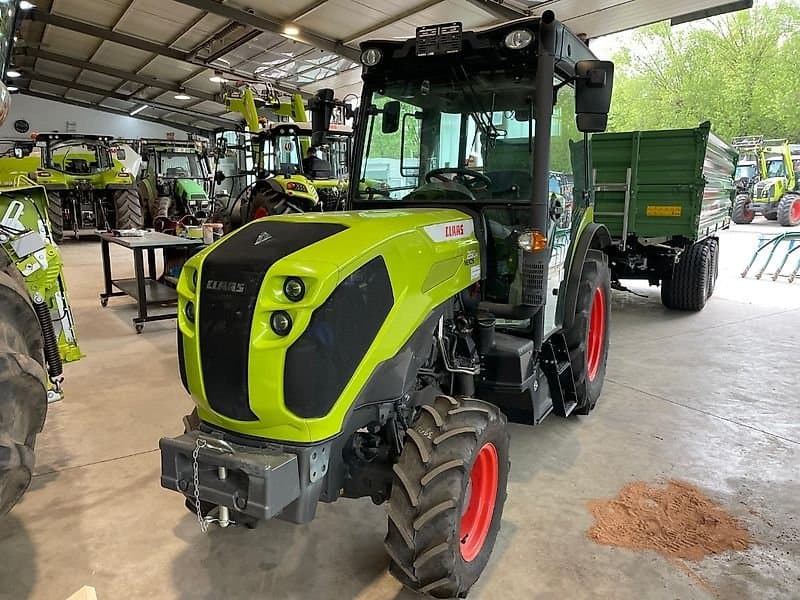 Claas NEXOS 260 M Advanced