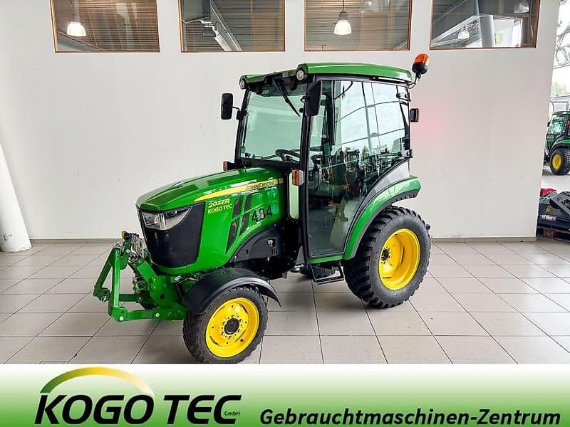 John Deere 2032R – 64 h