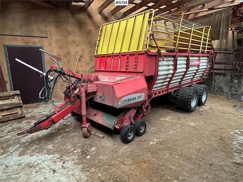 Pöttinger Euroboss 330t supermatic