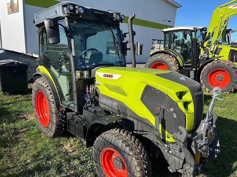 Claas Nexos 240 M Advanced