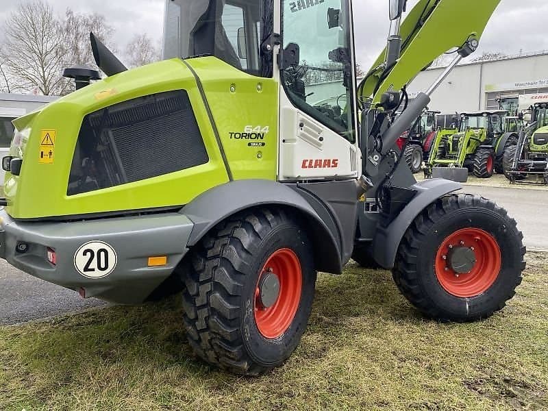 Claas TORION 644 SINUS