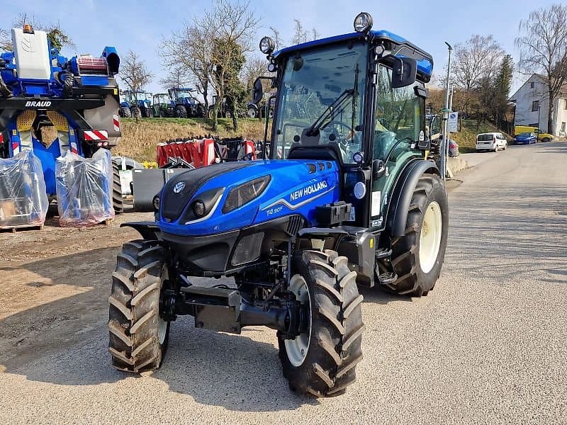 New Holland T4.90 F/N/V (Stage V) – 2026 · 4 h · Schmalspurtraktoren · 63 kW