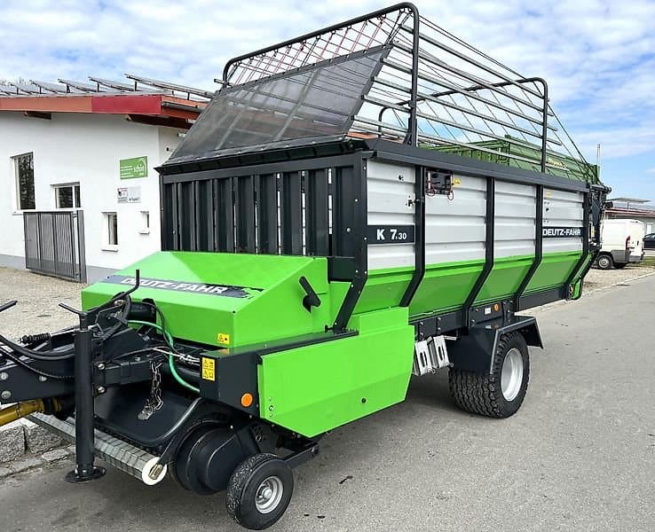 Deutz-Fahr K 7.30 mit einer guten Ausstattung und 40 km/h-Zulassung