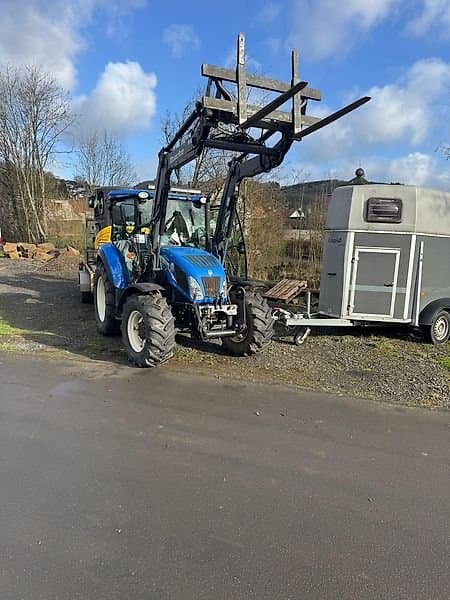 New Holland TD5.65