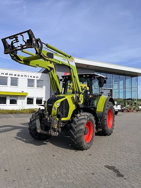 Claas Arion 530 CMATIC