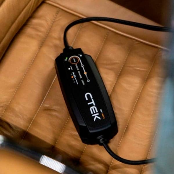 CTEK - Chargeur Plomb et LiFePO4 (Intelligent) CTEK NXT 5.0 EU 12V/5A 230V
