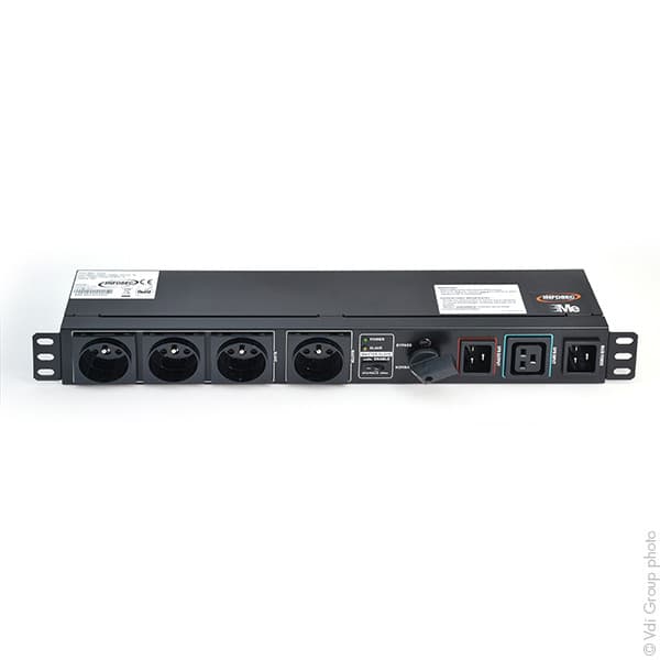 Infosec - BME 1 FR RM + câble IEC 10A MF C20/C13 + câble IEC 10A MF C19/C14 + câble IEC 16A MF C19/C20
