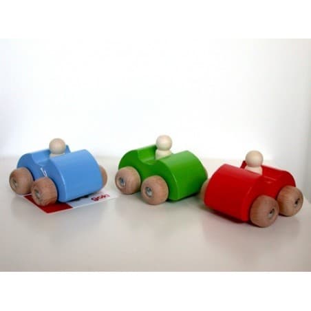 Voiture jaune en bois