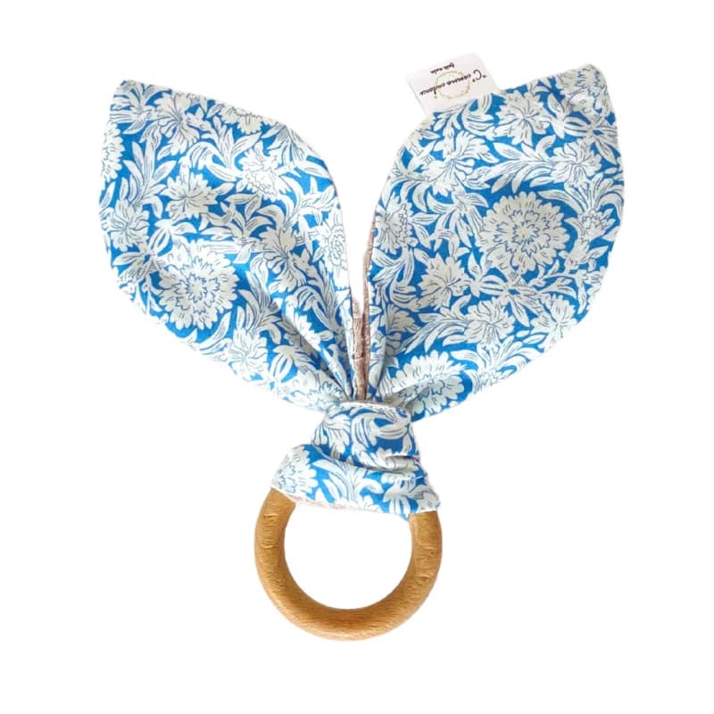 Hochet oreilles de lapin bleuets des champs