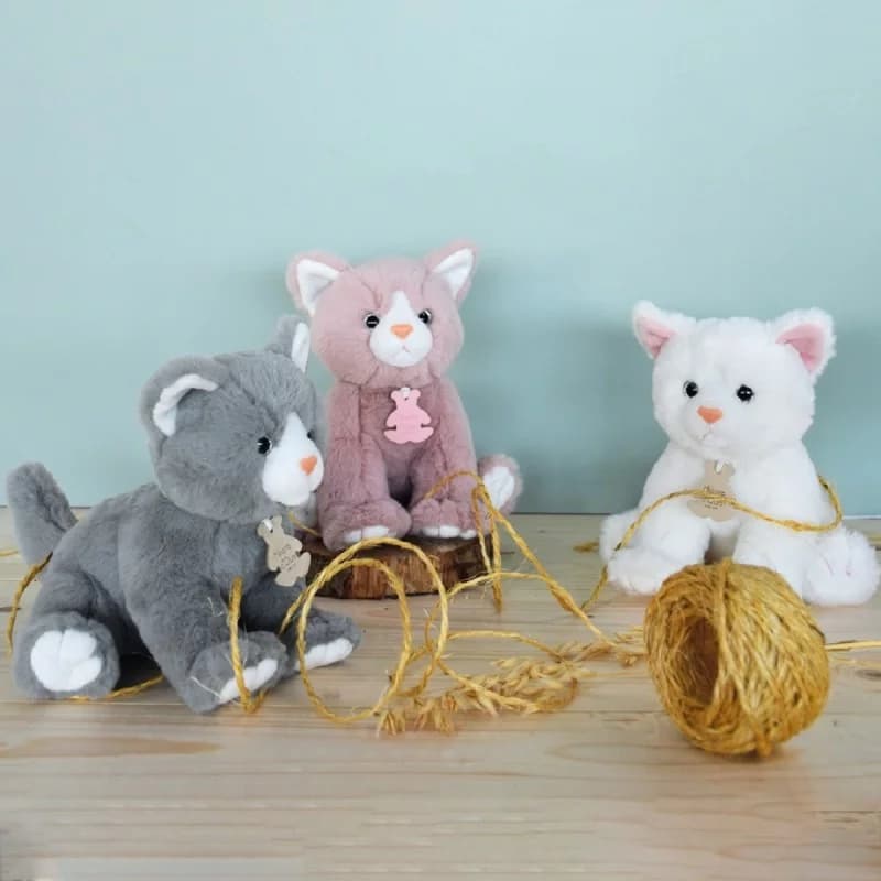 Peluche bébé chat blanc