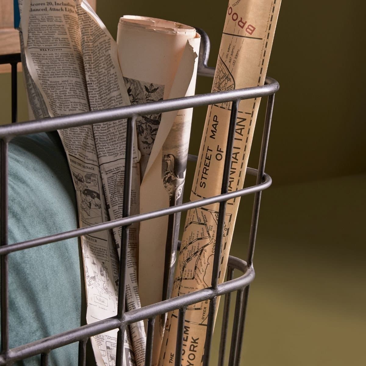 Chariot en métal à roulettes à bûche - Calicosy