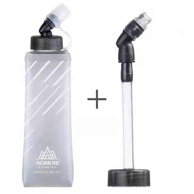 Gourde souple avec paille flexible (Capacité: 500ml)