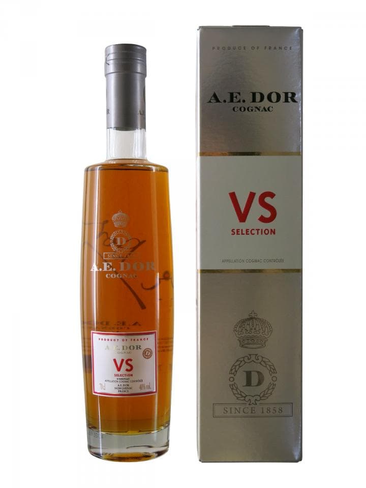 Cognac " VS Selection" A.E. DOR Coffret d'une bouteille (70cl)