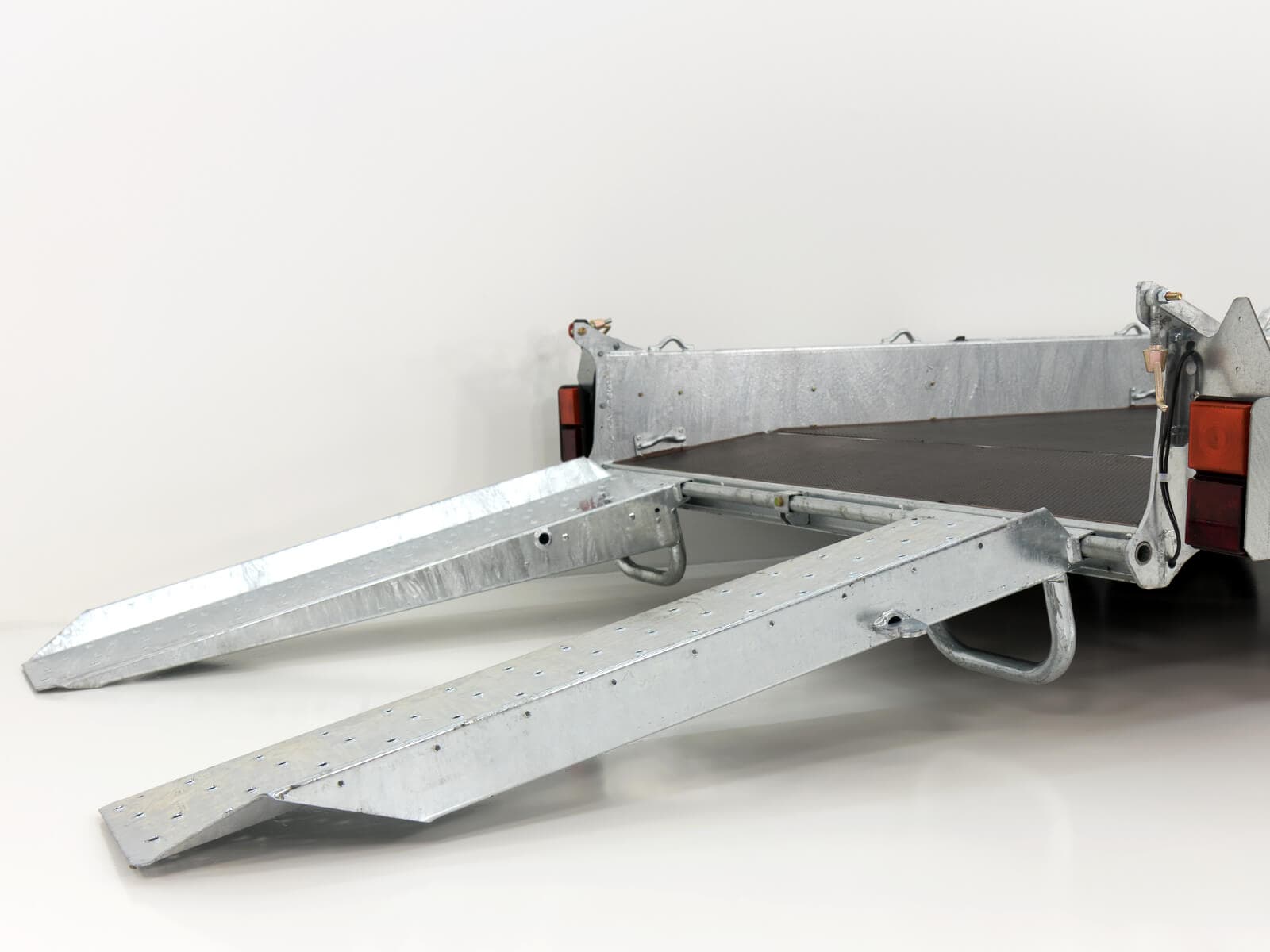 Baumaschinenanhänger Ifor Williams GH146 184x419cm 3,5t|Einzelrampen|Tridem