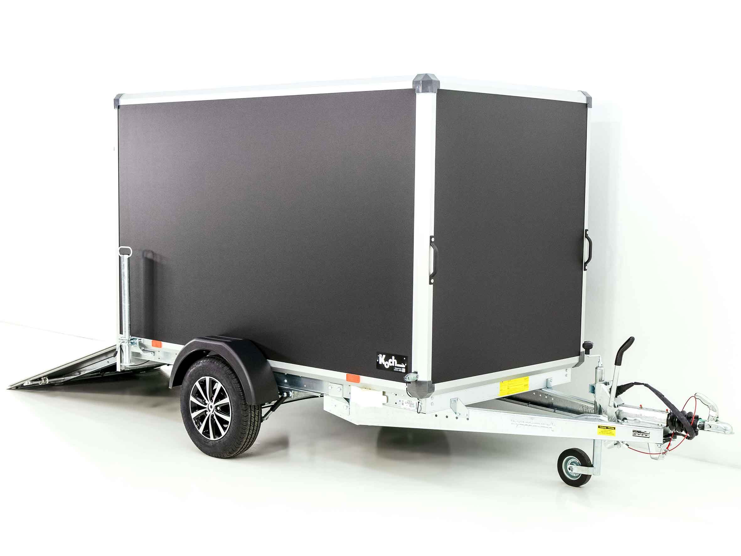 Kofferanhänger Variant Black Edition 148x258cm H:157 1,35t|Rampe