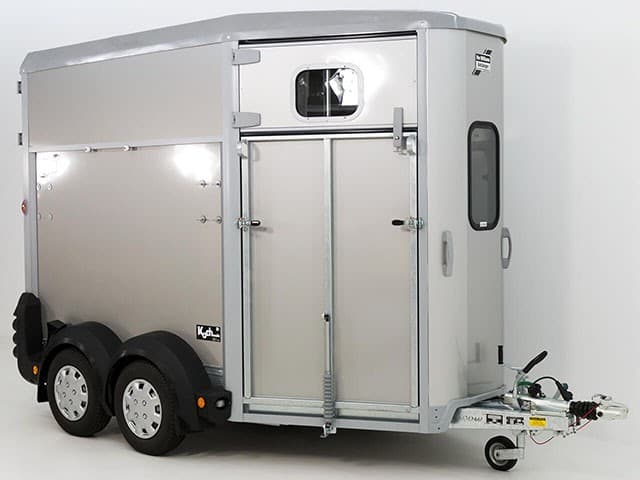 Pferdeanhänger Ifor Williams HB506| Frontausstieg| Klappenkombi|silber